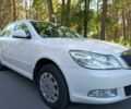 Белый Шкода Октавия, объемом двигателя 1.6 л и пробегом 242 тыс. км за 7707 $, фото 1 на Automoto.ua