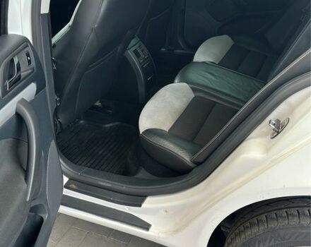 Белый Шкода Октавия, объемом двигателя 1.9 л и пробегом 260 тыс. км за 9000 $, фото 6 на Automoto.ua