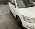 Белый Шкода Октавия, объемом двигателя 1.6 л и пробегом 266 тыс. км за 5500 $, фото 1 на Automoto.ua