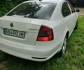 Білий Шкода Октавія, об'ємом двигуна 1.6 л та пробігом 190 тис. км за 7857 $, фото 7 на Automoto.ua
