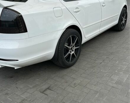 Белый Шкода Октавия, объемом двигателя 1.9 л и пробегом 260 тыс. км за 9000 $, фото 5 на Automoto.ua