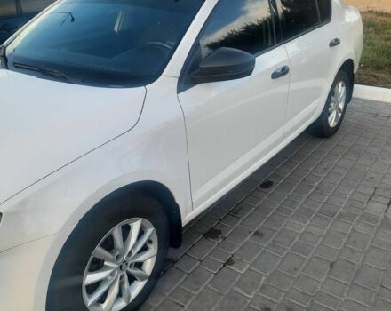 Белый Шкода Октавия, объемом двигателя 1.6 л и пробегом 224 тыс. км за 9400 $, фото 2 на Automoto.ua