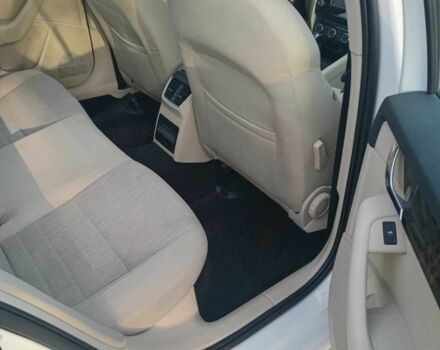 Білий Шкода Октавія, об'ємом двигуна 0 л та пробігом 218 тис. км за 9700 $, фото 14 на Automoto.ua