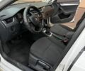 Белый Шкода Октавия, объемом двигателя 1.6 л и пробегом 351 тыс. км за 9300 $, фото 10 на Automoto.ua