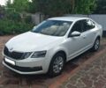Білий Шкода Октавія, об'ємом двигуна 1.6 л та пробігом 205 тис. км за 13700 $, фото 2 на Automoto.ua
