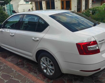 Білий Шкода Октавія, об'ємом двигуна 1.6 л та пробігом 205 тис. км за 12999 $, фото 4 на Automoto.ua