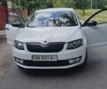 Белый Шкода Октавия, объемом двигателя 1.6 л и пробегом 64 тыс. км за 12995 $, фото 1 на Automoto.ua
