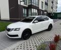 Белый Шкода Октавия, объемом двигателя 1.6 л и пробегом 139 тыс. км за 14333 $, фото 7 на Automoto.ua