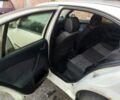 Белый Шкода Октавия, объемом двигателя 1.6 л и пробегом 370 тыс. км за 3297 $, фото 6 на Automoto.ua