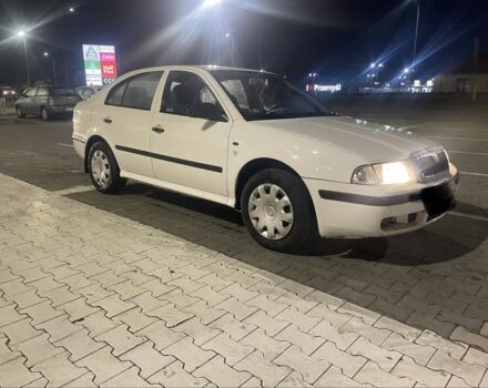 Білий Шкода Октавія, об'ємом двигуна 1.9 л та пробігом 300 тис. км за 1600 $, фото 1 на Automoto.ua