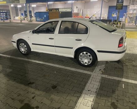 Білий Шкода Октавія, об'ємом двигуна 1.9 л та пробігом 300 тис. км за 1600 $, фото 5 на Automoto.ua