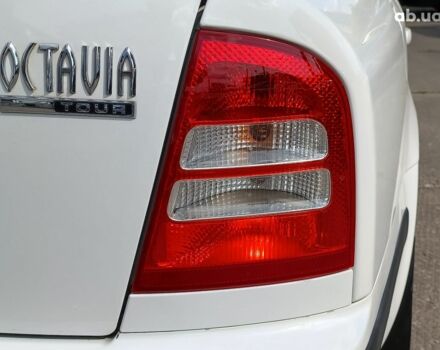 Белый Шкода Октавия, объемом двигателя 1.6 л и пробегом 205 тыс. км за 6290 $, фото 9 на Automoto.ua