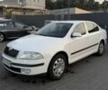 Белый Шкода Октавия, объемом двигателя 1.9 л и пробегом 300 тыс. км за 3301 $, фото 1 на Automoto.ua