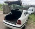 Белый Шкода Октавия, объемом двигателя 1.6 л и пробегом 500 тыс. км за 2800 $, фото 4 на Automoto.ua