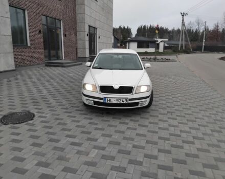 Белый Шкода Октавия, объемом двигателя 1.9 л и пробегом 340 тыс. км за 2200 $, фото 6 на Automoto.ua