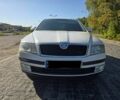 Белый Шкода Октавия, объемом двигателя 1.9 л и пробегом 244 тыс. км за 5600 $, фото 11 на Automoto.ua