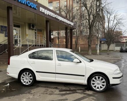 Белый Шкода Октавия, объемом двигателя 1.9 л и пробегом 300 тыс. км за 3500 $, фото 3 на Automoto.ua
