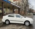 Белый Шкода Октавия, объемом двигателя 1.9 л и пробегом 300 тыс. км за 3500 $, фото 3 на Automoto.ua