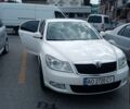 Белый Шкода Октавия, объемом двигателя 1.6 л и пробегом 198 тыс. км за 8900 $, фото 1 на Automoto.ua