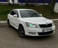 Білий Шкода Октавія, об'ємом двигуна 1.8 л та пробігом 290 тис. км за 7000 $, фото 1 на Automoto.ua