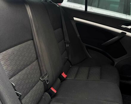 Білий Шкода Октавія, об'ємом двигуна 1.8 л та пробігом 290 тис. км за 7000 $, фото 12 на Automoto.ua