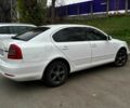 Білий Шкода Октавія, об'ємом двигуна 1.8 л та пробігом 290 тис. км за 7000 $, фото 8 на Automoto.ua