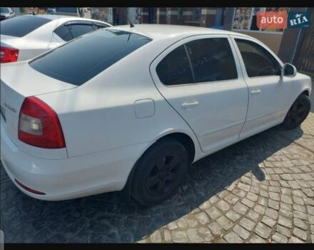 Белый Шкода Октавия, объемом двигателя 1.6 л и пробегом 240 тыс. км за 6650 $, фото 3 на Automoto.ua