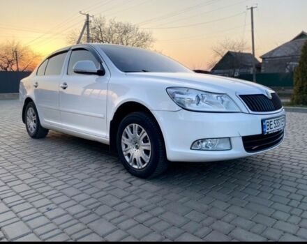 Білий Шкода Октавія, об'ємом двигуна 1.8 л та пробігом 245 тис. км за 9000 $, фото 5 на Automoto.ua