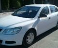 Белый Шкода Октавия, объемом двигателя 1.6 л и пробегом 280 тыс. км за 9999 $, фото 1 на Automoto.ua