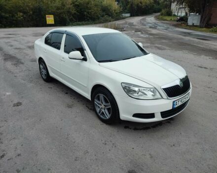 Белый Шкода Октавия, объемом двигателя 1.6 л и пробегом 215 тыс. км за 7800 $, фото 16 на Automoto.ua