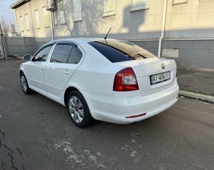 Белый Шкода Октавия, объемом двигателя 1.6 л и пробегом 228 тыс. км за 7700 $, фото 5 на Automoto.ua