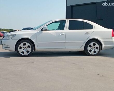 Белый Шкода Октавия, объемом двигателя 1.6 л и пробегом 385 тыс. км за 7990 $, фото 7 на Automoto.ua