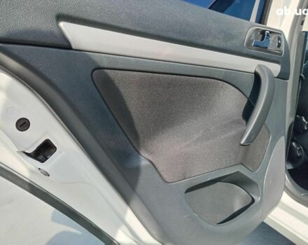 Белый Шкода Октавия, объемом двигателя 1.6 л и пробегом 385 тыс. км за 7990 $, фото 17 на Automoto.ua