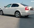 Белый Шкода Октавия, объемом двигателя 1.6 л и пробегом 385 тыс. км за 7990 $, фото 6 на Automoto.ua
