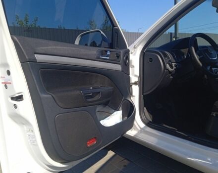 Белый Шкода Октавия, объемом двигателя 1.6 л и пробегом 328 тыс. км за 8000 $, фото 11 на Automoto.ua