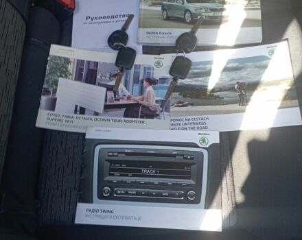 Белый Шкода Октавия, объемом двигателя 1.6 л и пробегом 273 тыс. км за 6850 $, фото 7 на Automoto.ua