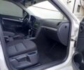 Білий Шкода Октавія, об'ємом двигуна 1.6 л та пробігом 205 тис. км за 7100 $, фото 4 на Automoto.ua