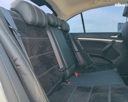 Белый Шкода Октавия, объемом двигателя 1.6 л и пробегом 385 тыс. км за 7990 $, фото 15 на Automoto.ua