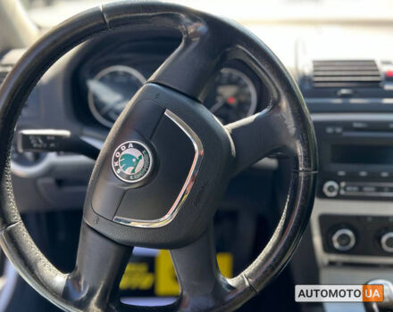 Белый Шкода Октавия, объемом двигателя 1.6 л и пробегом 123 тыс. км за 8600 $, фото 7 на Automoto.ua