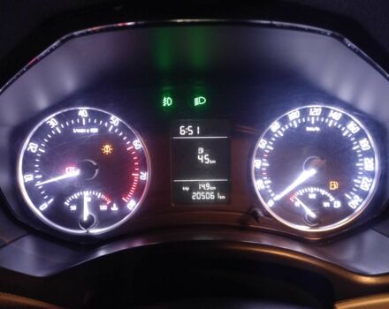 Білий Шкода Октавія, об'ємом двигуна 1.6 л та пробігом 205 тис. км за 7100 $, фото 9 на Automoto.ua