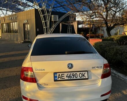 Белый Шкода Октавия, объемом двигателя 1.6 л и пробегом 188 тыс. км за 9278 $, фото 2 на Automoto.ua