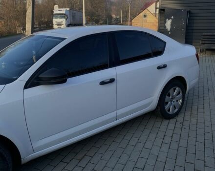 Білий Шкода Октавія, об'ємом двигуна 1.6 л та пробігом 297 тис. км за 9000 $, фото 1 на Automoto.ua