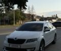 Белый Шкода Октавия, объемом двигателя 1.6 л и пробегом 307 тыс. км за 10006 $, фото 1 на Automoto.ua