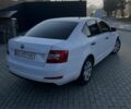 Білий Шкода Октавія, об'ємом двигуна 1.6 л та пробігом 297 тис. км за 9000 $, фото 4 на Automoto.ua
