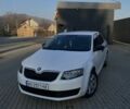 Білий Шкода Октавія, об'ємом двигуна 1.6 л та пробігом 297 тис. км за 9000 $, фото 1 на Automoto.ua