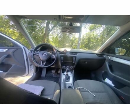 Белый Шкода Октавия, объемом двигателя 1.4 л и пробегом 290 тыс. км за 10500 $, фото 1 на Automoto.ua