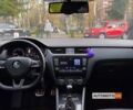 Белый Шкода Октавия, объемом двигателя 2 л и пробегом 220 тыс. км за 15790 $, фото 9 на Automoto.ua