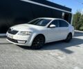 Белый Шкода Октавия, объемом двигателя 1.8 л и пробегом 290 тыс. км за 7905 $, фото 1 на Automoto.ua