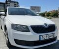 Белый Шкода Октавия, объемом двигателя 1.6 л и пробегом 230 тыс. км за 9000 $, фото 2 на Automoto.ua