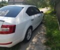 Білий Шкода Октавія, об'ємом двигуна 1.6 л та пробігом 195 тис. км за 10500 $, фото 2 на Automoto.ua